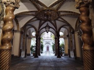 Cortili di Torino - Courtyards of Turin - Cours intérieures de Turin - Palazzo Asinari di San Marzano